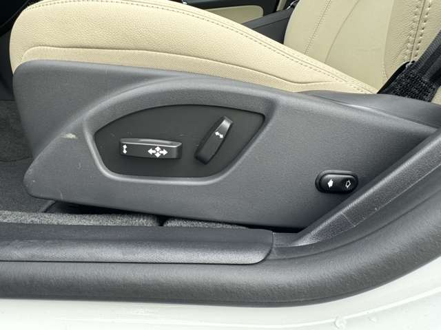 ボルボ Ｖ６０ Ｄ４ タック ディーゼルターボ H30年 (東北) 99