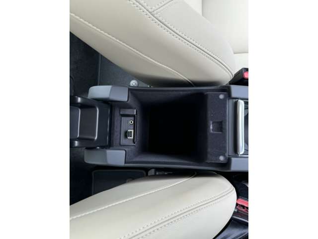 ボルボ Ｖ６０ Ｄ４ タック ディーゼルターボ H30年 (東北) 99