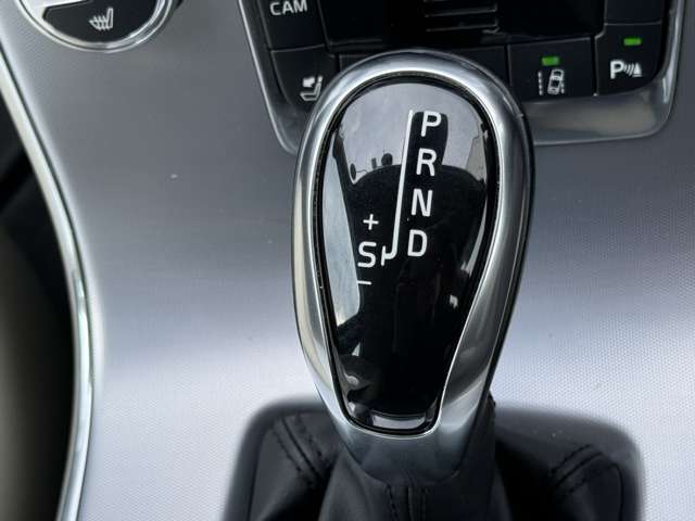 ボルボ Ｖ６０ Ｄ４ タック ディーゼルターボ H30年 (東北) 99