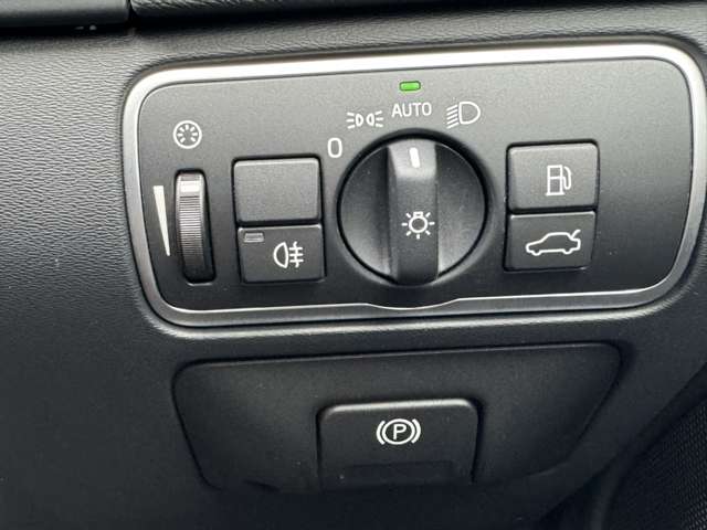 ボルボ Ｖ６０ Ｄ４ タック ディーゼルターボ H30年 (東北) 99