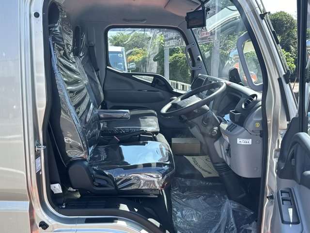 三菱フソウ キャンター ２Ｔ R5年 (東海) 99