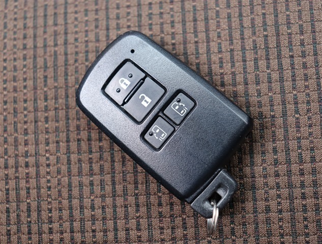 トヨタ シエンタ １．５ Ｇ H29年 () 99