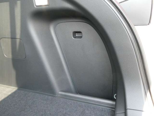 ホンダ ヴェゼル １．５ Ｅ：ＨＥＶ Ｘ ハントパッケージ ４ＷＤ R6年 (関東) 99