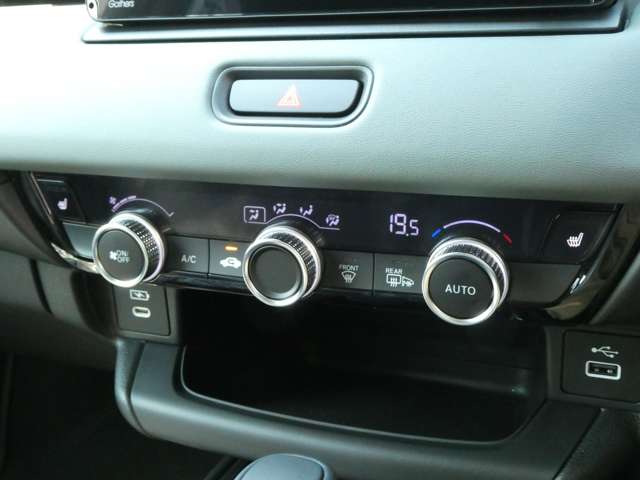 ホンダ ヴェゼル １．５ Ｅ：ＨＥＶ Ｘ ハントパッケージ ４ＷＤ R6年 (関東) 99