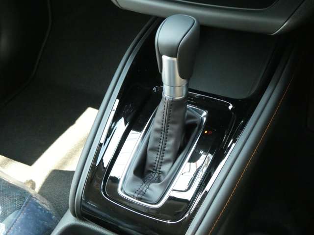 ホンダ ヴェゼル １．５ Ｅ：ＨＥＶ Ｘ ハントパッケージ ４ＷＤ R6年 (関東) 99