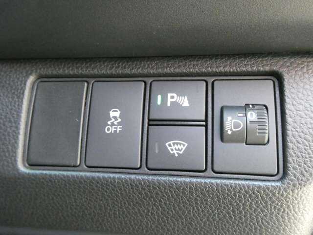 ホンダ ヴェゼル １．５ Ｅ：ＨＥＶ Ｘ ハントパッケージ ４ＷＤ R6年 (関東) 99