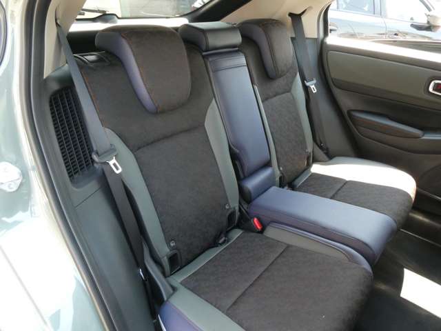 ホンダ ヴェゼル １．５ Ｅ：ＨＥＶ Ｘ ハントパッケージ ４ＷＤ R6年 (関東) 99