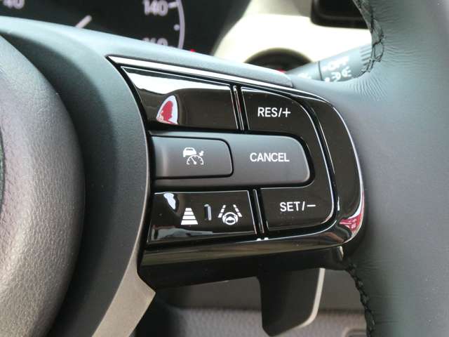 ホンダ ヴェゼル １．５ Ｅ：ＨＥＶ Ｘ ハントパッケージ ４ＷＤ R6年 (関東) 99