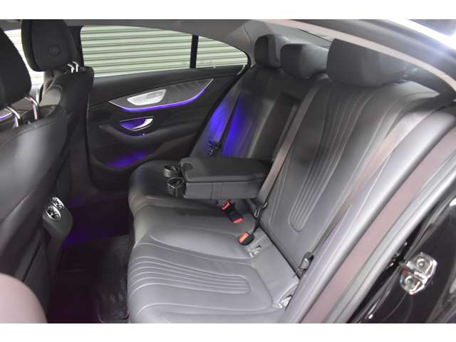 メルセデスベンツ ＣＬＳクラス ＣＬＳ４５０ ４マチック スポーツ エクスクルーシブ パッケージ （ＩＳＧ搭載モデル） ４ＷＤ R1年 (関東) 99