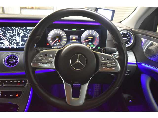 メルセデスベンツ ＣＬＳクラス ＣＬＳ４５０ ４マチック スポーツ エクスクルーシブ パッケージ （ＩＳＧ搭載モデル） ４ＷＤ R1年 (関東) 99