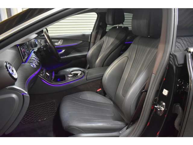 メルセデスベンツ ＣＬＳクラス ＣＬＳ４５０ ４マチック スポーツ エクスクルーシブ パッケージ （ＩＳＧ搭載モデル） ４ＷＤ R1年 (関東) 99