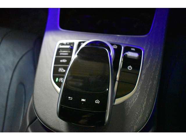 メルセデスベンツ ＣＬＳクラス ＣＬＳ４５０ ４マチック スポーツ エクスクルーシブ パッケージ （ＩＳＧ搭載モデル） ４ＷＤ R1年 (関東) 99