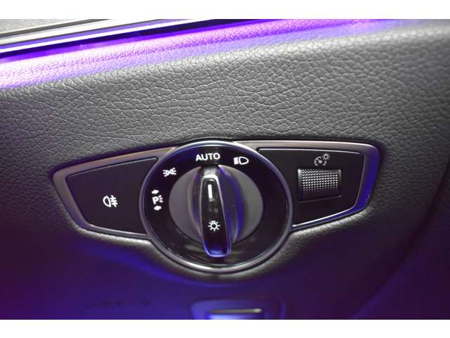 メルセデスベンツ ＣＬＳクラス ＣＬＳ４５０ ４マチック スポーツ エクスクルーシブ パッケージ （ＩＳＧ搭載モデル） ４ＷＤ R1年 (関東) 99