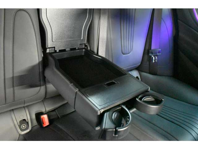 メルセデスベンツ ＣＬＳクラス ＣＬＳ４５０ ４マチック スポーツ エクスクルーシブ パッケージ （ＩＳＧ搭載モデル） ４ＷＤ R1年 (関東) 99