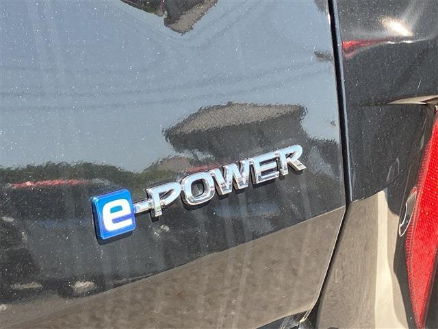 日産 ノートオーラ １．２ Ｇ R6年 (東海) 99