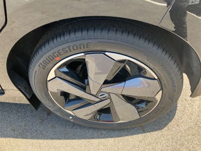 日産 ノートオーラ １．２ Ｇ R6年 (東海) 99