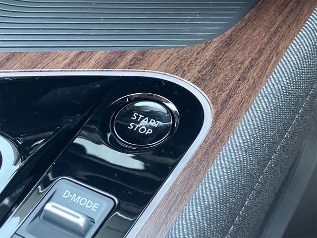 日産 ノートオーラ １．２ Ｇ R6年 (東海) 99