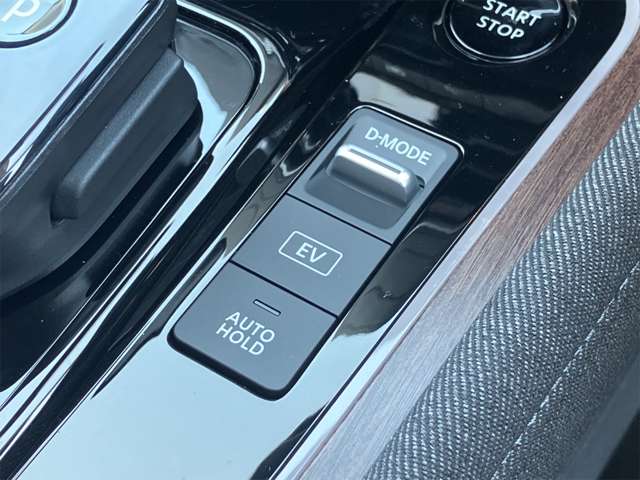 日産 ノートオーラ １．２ Ｇ R6年 (東海) 99