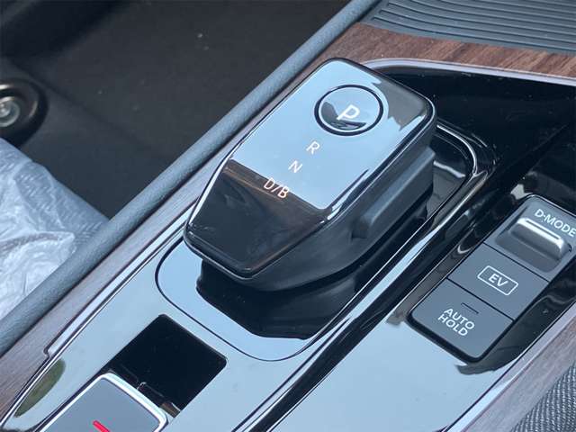 日産 ノートオーラ １．２ Ｇ R6年 (東海) 99