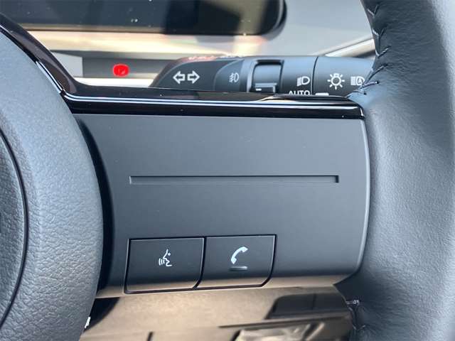 日産 ノートオーラ １．２ Ｇ R6年 (東海) 99