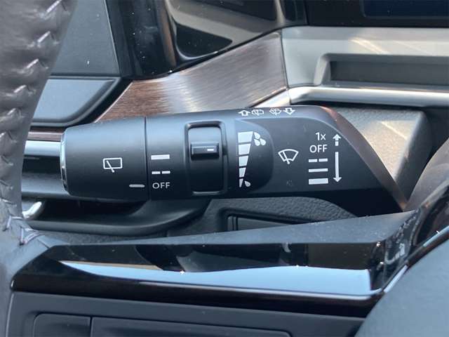 日産 ノートオーラ １．２ Ｇ R6年 (東海) 99