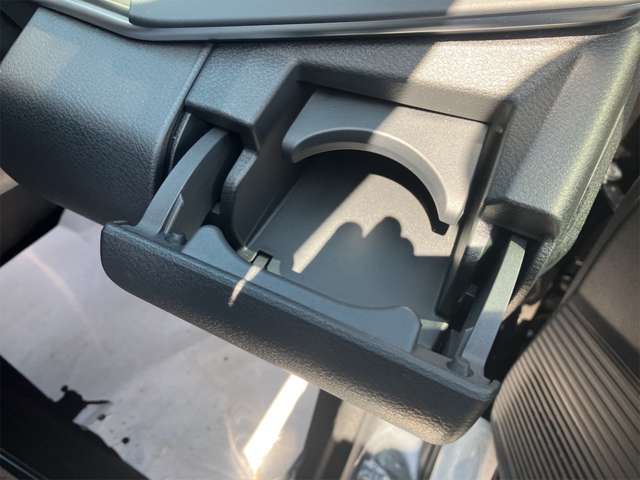 日産 ノートオーラ １．２ Ｇ R6年 (東海) 99