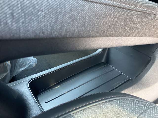 日産 ノートオーラ １．２ Ｇ R6年 (東海) 99