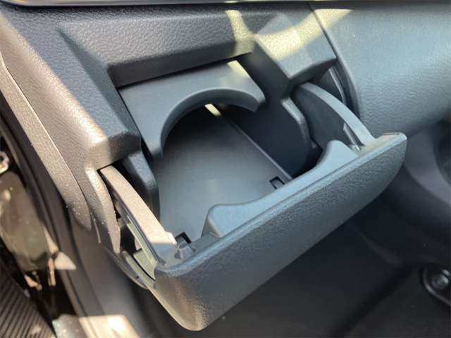 日産 ノートオーラ １．２ Ｇ R6年 (東海) 99