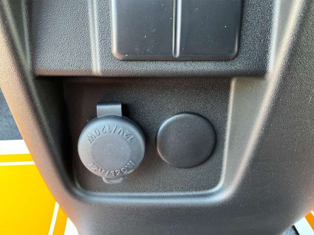 スズキ スペーシア ６６０ ハイブリッド Ｇ R5年 (近畿) 99