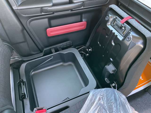 スズキ スペーシア ６６０ ハイブリッド Ｇ R5年 (近畿) 99