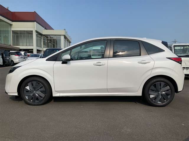 日産 ノート １．２ Ｘ R5年 (近畿) 99