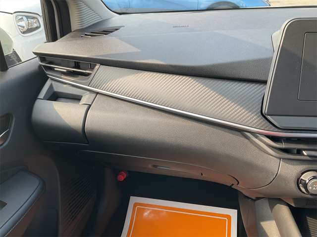 日産 ノート １．２ Ｘ R5年 (近畿) 99