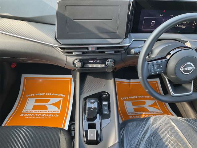 日産 ノート １．２ Ｘ R5年 (近畿) 99