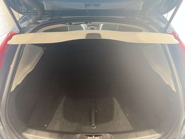 ボルボ Ｖ４０ Ｄ４ インスクリプション ディーゼルターボ H30年 (九州・沖縄) 99