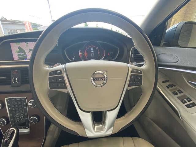 ボルボ Ｖ４０ Ｄ４ インスクリプション ディーゼルターボ H30年 (九州・沖縄) 99