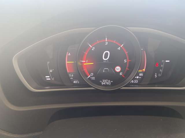 ボルボ Ｖ４０ Ｄ４ インスクリプション ディーゼルターボ H30年 (九州・沖縄) 99