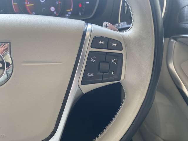 ボルボ Ｖ４０ Ｄ４ インスクリプション ディーゼルターボ H30年 (九州・沖縄) 99