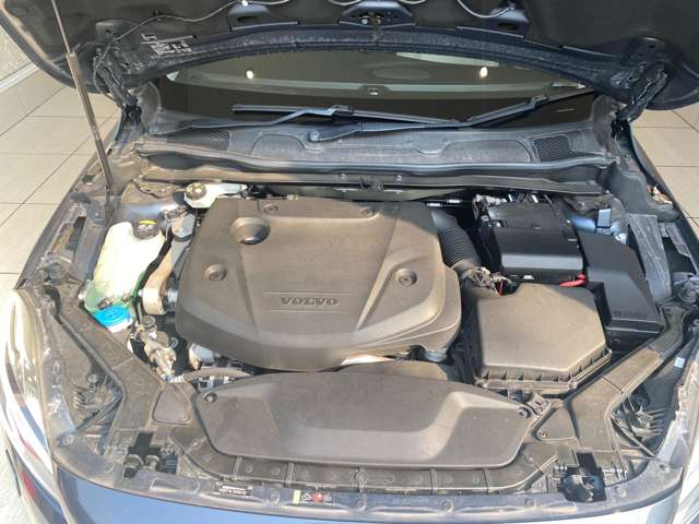 ボルボ Ｖ４０ Ｄ４ インスクリプション ディーゼルターボ H30年 (九州・沖縄) 99