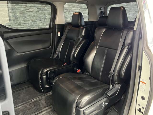 トヨタ ヴェルファイア ２．５ Ｚ H30年 (関東) 99