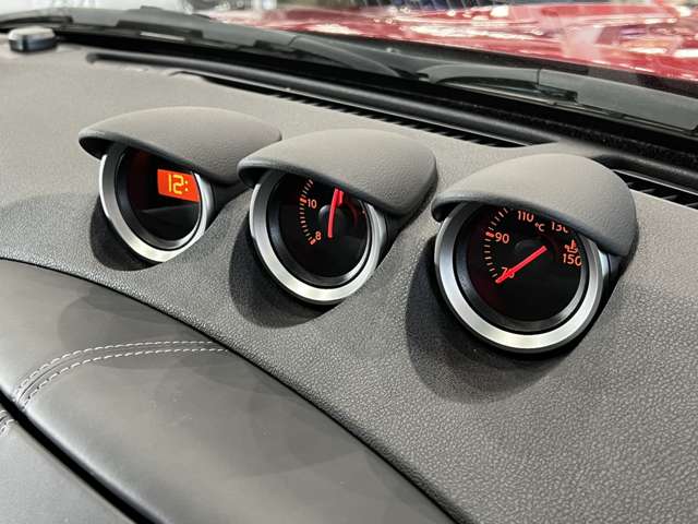 日産 フェアレディＺ ３．７ H26年 (関東) 99