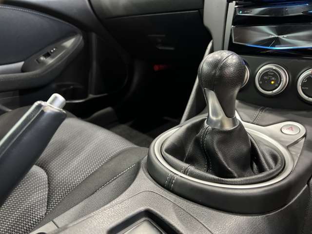 日産 フェアレディＺ ３．７ H26年 (関東) 99