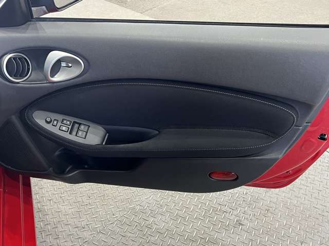 日産 フェアレディＺ ３．７ H26年 (関東) 99