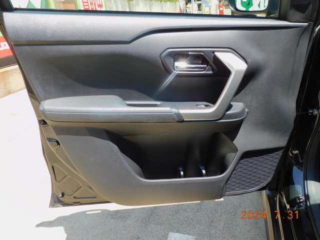 トヨタ ライズ １．０ Ｚ R3年 (近畿) 99