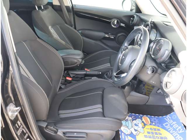 ミニ ミニ クーパーＳＤ ５ドア H29年 (関東) 99