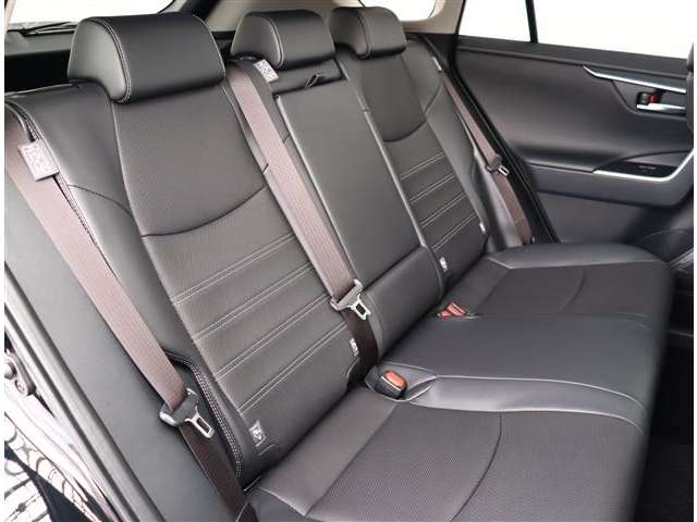 トヨタ ＲＡＶ４ ２．０ Ｇ Ｚパッケージ ４ＷＤ R6年 (関東) 99