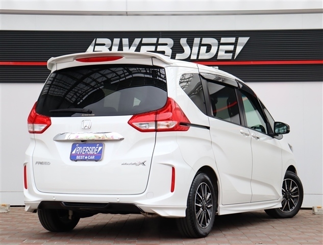 ホンダ フリード １．５ モデューロＸ ホンダセンシング R4年 (関東) 99
