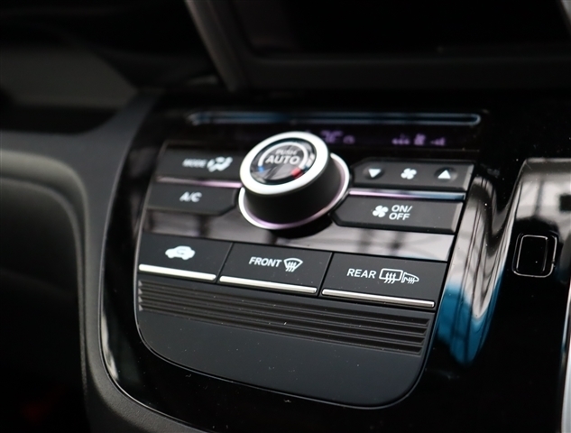 ホンダ フリード １．５ モデューロＸ ホンダセンシング R4年 (関東) 99