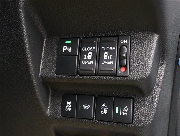 ホンダ フリード １．５ モデューロＸ ホンダセンシング R4年 (関東) 99