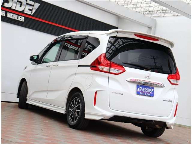 ホンダ フリード １．５ モデューロＸ ホンダセンシング R4年 (関東) 99