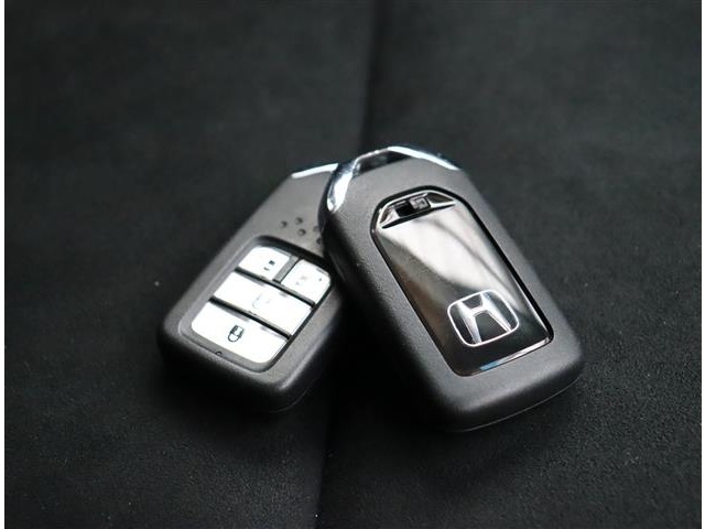 ホンダ フリード １．５ モデューロＸ ホンダセンシング R4年 (関東) 99